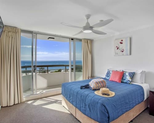 2-bedroom-ocean-view-mooloolaba-accommodation (3)