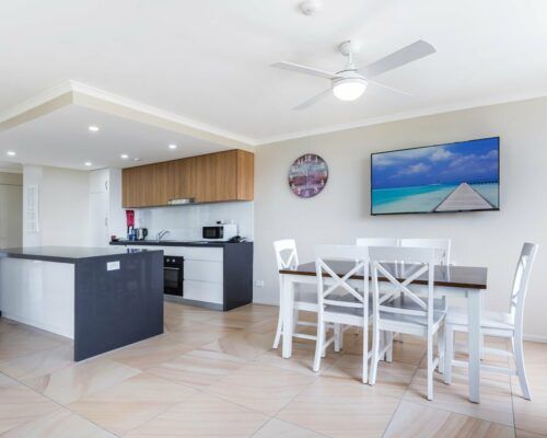 3 bed pool garden holiday mooloolaba (4)