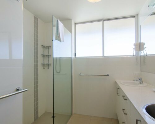 3 bed pool garden holiday mooloolaba (4)