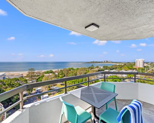 3-bedroom-ocean-view-mooloolaba-accommodation (4)