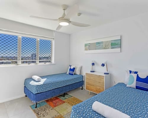 3-bedroom-panoramic-view-mooloolaba-accommodation (3)