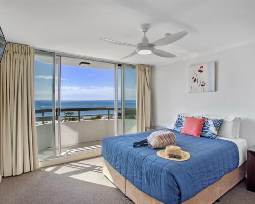 9c-1-bed-oceanview-mooloolaba-accommodation (2)