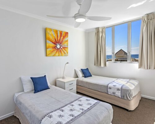 9c-1-bed-oceanview-mooloolaba-accommodation (7)