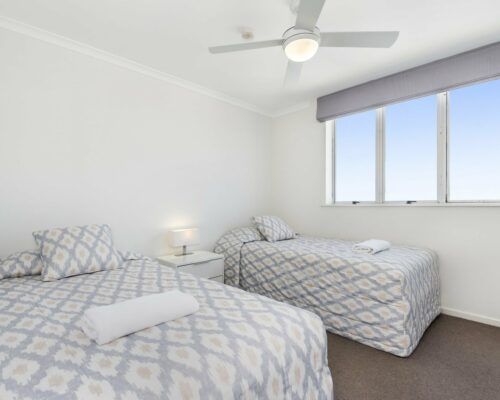 u14d 3 bed pano view mooloolaba holiday (16)