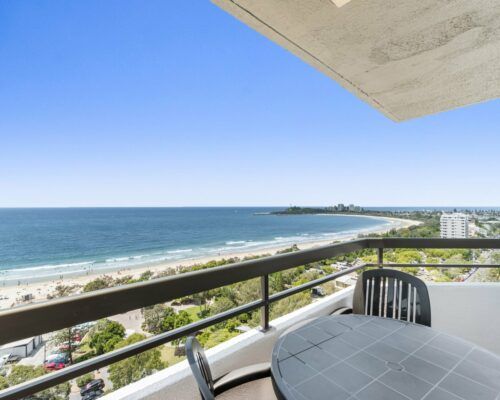 u15d 3 bed pano view mooloolaba holiday (12)