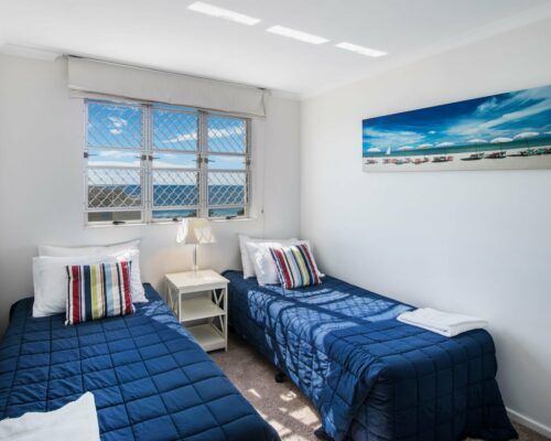 u8b 2 bed oceanview mooloolaba accommodation (10)