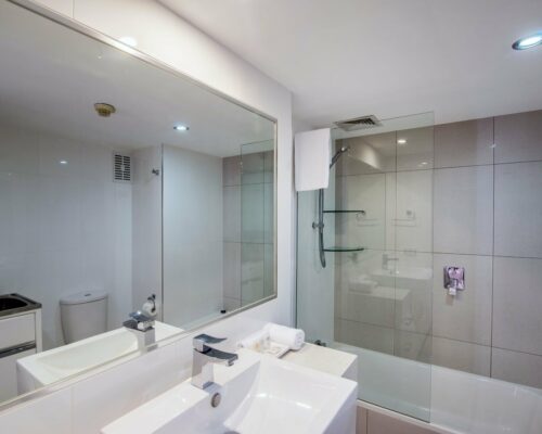 u8b 2 bed oceanview mooloolaba accommodation (13)