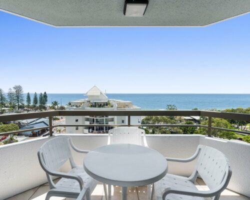 u9b 2 bed oceanview mooloolaba accommodation (1)