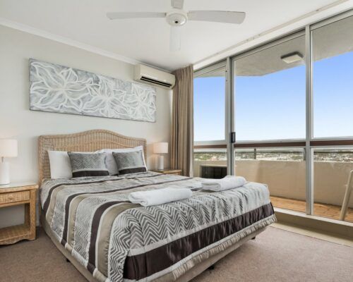 unit15a 3 bed pano view mooloolaba holiday (10)