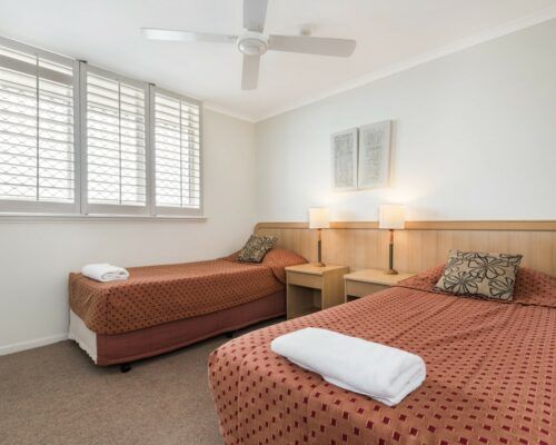 unit15a 3 bed pano view mooloolaba holiday (16)